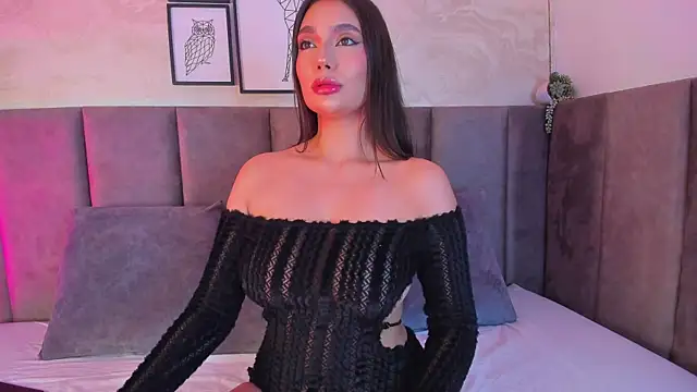 Snapshot of Alyssia_Collins chatting on May 7, 2026, 10:42 am Alyssia Collins online show from May 7, 2026, 10:42 am