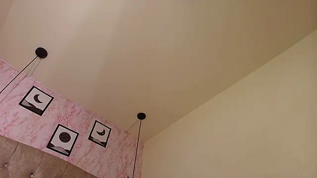 Snapshot of Raichell_ chatting on March 6, 2026, 4:03 pm Raichell online show from March 6, 2026, 4:03 pm