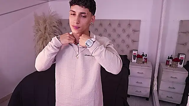 JhoanLeandro online show from March 27, 2026, 5:02 am