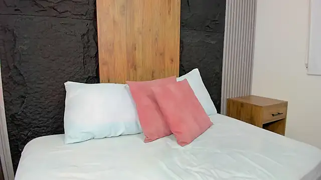 dalila harris online show from September 20, 2025, 12:17 pm