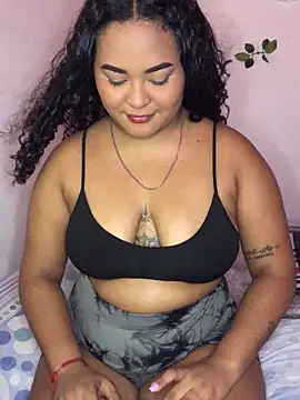 Snapshot of Marce_777 chatting on March 22, 2025, 6:11 am Marce 777 online show from March 22, 2025, 6:11 am