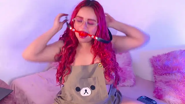 Snapshot of EstefyTabbo chatting on September 28, 2025, 7:19 pm EstefyTabbo online show from September 28, 2025, 7:19 pm