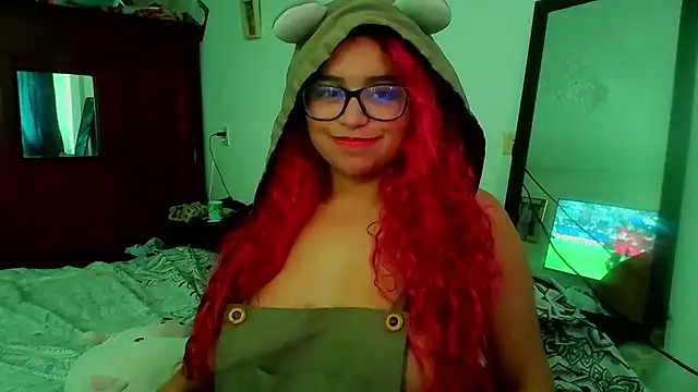 EstefyTabbo online show from July 7, 2026, 4:33 pm