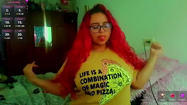 EstefyTabbo online show from July 10, 2026, 9:39 pm