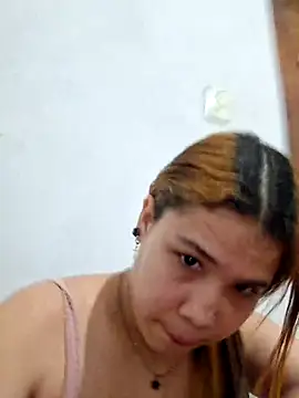 kimberlitaz online show from December 22, 2025, 10:51 pm