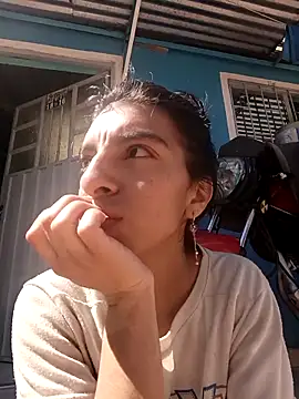 Snapshot of Ariell_Kieran chatting on September 21, 2025, 7:26 pm Ariell Kieran online show from September 21, 2025, 7:26 pm