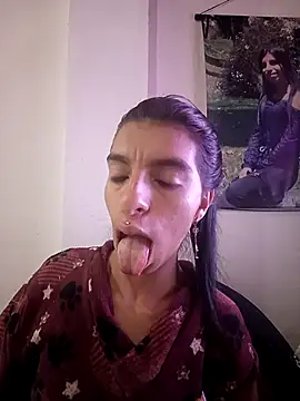 Snapshot of Ariell_Kieran chatting on September 30, 2025, 4:23 pm Ariell Kieran online show from September 30, 2025, 4:23 pm