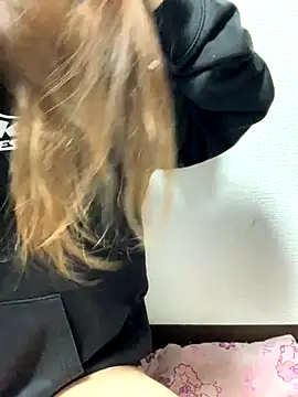 PINO pino 01 online show from September 28, 2025, 5:29 pm