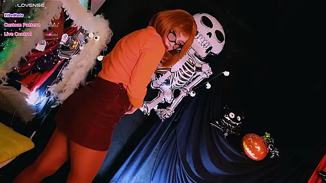 Snapshot of Bibi_Iva chatting on October 24, 2025, 4:31 am Bibi Iva online show from October 24, 2025, 4:31 am