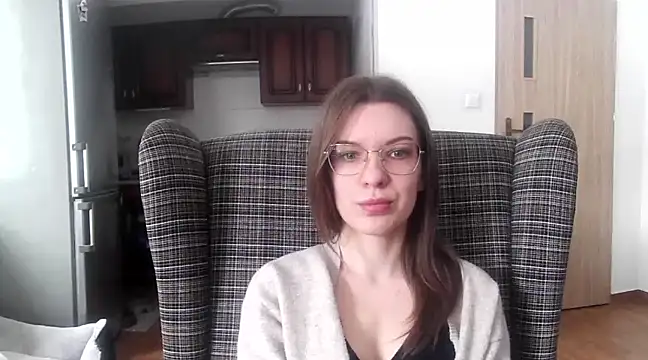 aurora lust online show from February 21, 2025, 8:07 am