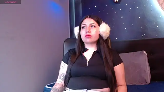 Snapshot of sweety_ashly chatting on March 14, 2025, 5:35 pm sweety ashly online show from March 14, 2025, 5:35 pm