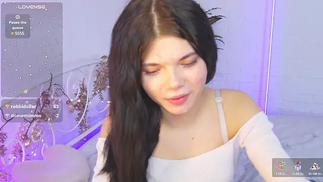 Snapshot of Maytaai chatting on February 8, 2025, 12:06 am Maytaai online show from February 8, 2025, 12:06 am