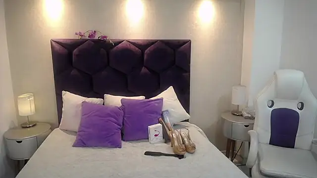 GochitaWild online show from March 5, 2025, 8:00 pm