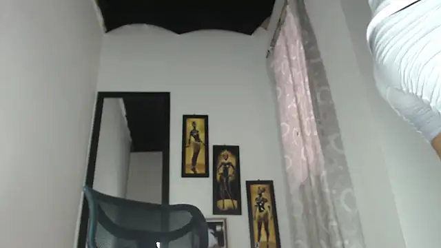 Snapshot of lolplipiwg chatting on March 19, 2025, 6:55 pm lolplipiwg online show from March 19, 2025, 6:55 pm