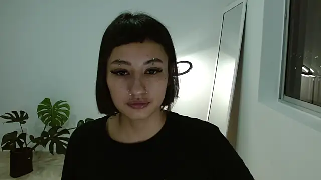 ggor4w33 online show from February 2, 2025, 10:35 am