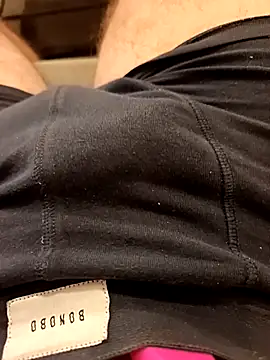 Snapshot of Dam70 chatting on January 17, 2026, 7:24 am Dam70 online show from January 17, 2026, 7:24 am