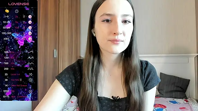 Snapshot of Cute__Nana chatting on October 15, 2025, 6:57 am Cute Nana online show from October 15, 2025, 6:57 am