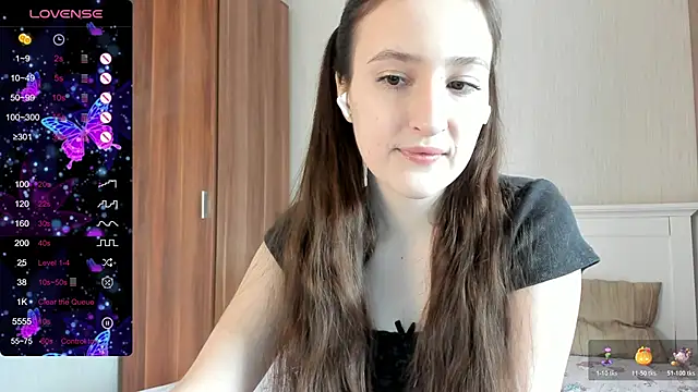 Snapshot of Cute__Nana chatting on October 26, 2025, 6:30 am Cute Nana online show from October 26, 2025, 6:30 am