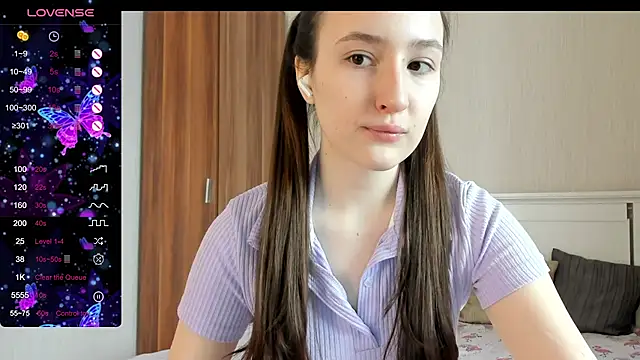 Snapshot of Cute__Nana chatting on November 25, 2025, 5:18 am Cute Nana online show from November 25, 2025, 5:18 am