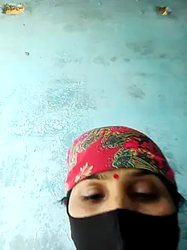 Snapshot of Sumann99 chatting on February 26, 2025, 8:26 am Sumann99 online show from February 26, 2025, 8:26 am