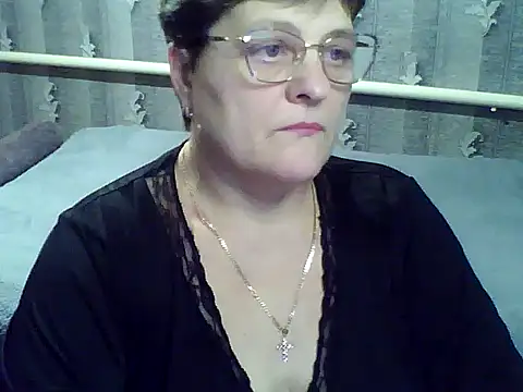 Snapshot of ElzaJewel chatting on January 9, 2026, 11:46 am ElzaJewel online show from January 9, 2026, 11:46 am