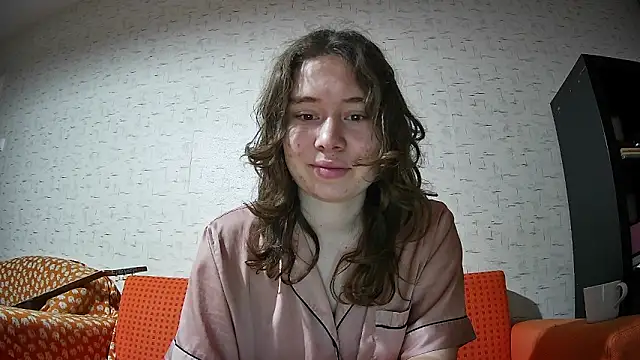 girliemilk online show from January 9, 2026, 2:25 am