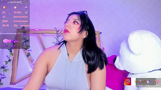 Snapshot of BeccaMathew chatting on September 27, 2025, 1:10 am BeccaMathew online show from September 27, 2025, 1:10 am