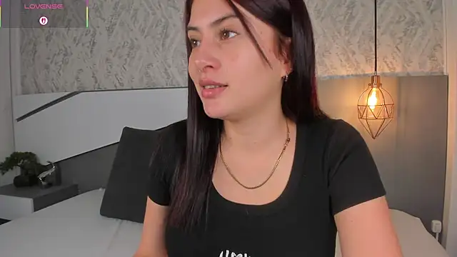 Miile Evans online show from March 11, 2025, 4:51 pm