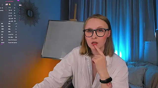 Agatha Mott online show from March 21, 2025, 1:56 pm