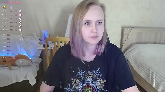 Agatha Mott online show from October 19, 2025, 5:08 am