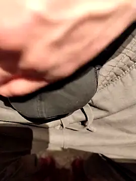 Snapshot of leinadanal chatting on March 19, 2025, 1:54 am leinadanal online show from March 19, 2025, 1:54 am