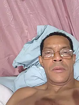 Renato571 online show from July 10, 2026, 12:15 am
