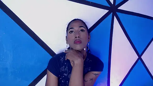 Snapshot of Alissemasiel chatting on October 3, 2025, 6:38 pm Alissemasiel online show from October 3, 2025, 6:38 pm