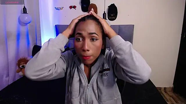 Snapshot of Alissemasiel chatting on November 26, 2025, 7:04 pm Alissemasiel online show from November 26, 2025, 7:04 pm