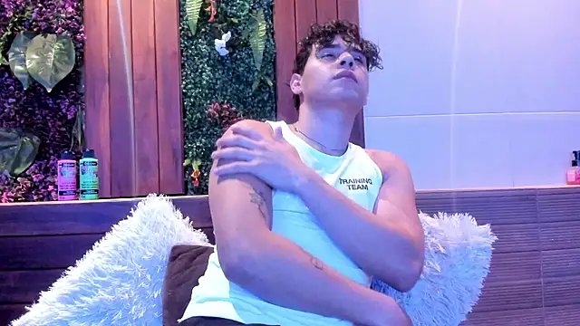 Gabriell ramirez online show from March 13, 2025, 3:33 am