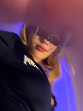 Snapshot of angeleyezlolita chatting on February 13, 2025, 5:01 pm angeleyezlolita online show from February 13, 2025, 5:01 pm