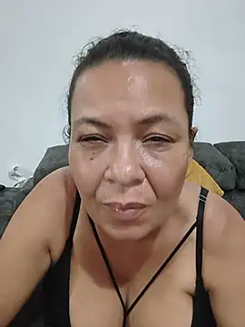 Snapshot of thefuckingowneroftits chatting on July 19, 2026, 4:27 am thefuckingowneroftits online show from July 19, 2026, 4:27 am