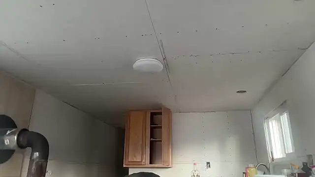 Snapshot of redone8in chatting on February 17, 2025, 4:59 pm redone8in online show from February 17, 2025, 4:59 pm