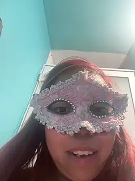 sharonlopez9611 online show from February 6, 2026, 3:22 am