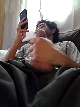 Mineirinho043 online show from October 14, 2025, 2:29 pm