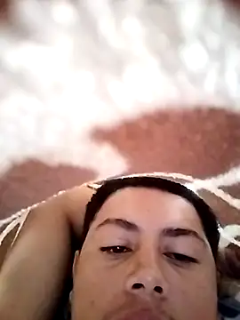 Snapshot of Eric200215 chatting on November 9, 2025, 10:13 am Eric200215 online show from November 9, 2025, 10:13 am