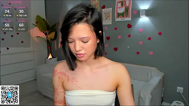 Snapshot of RikoAsada chatting on February 15, 2026, 6:43 am RikoAsada online show from February 15, 2026, 6:43 am