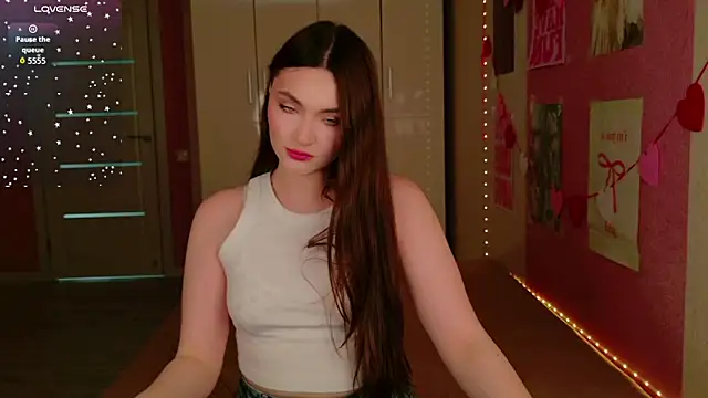 Snapshot of Kira_Jin chatting on March 9, 2026, 7:23 am Kira Jin online show from March 9, 2026, 7:23 am