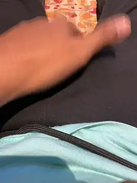 Snapshot of man16101 chatting on February 12, 2025, 9:42 am man16101 online show from February 12, 2025, 9:42 am