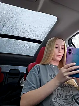 Pussy Drive03 online show from December 5, 2025, 3:04 am