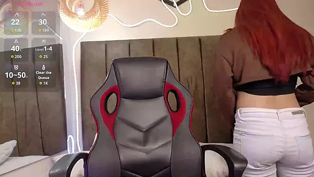 Snapshot of Alektra_bryce chatting on December 3, 2025, 7:34 pm Alektra bryce online show from December 3, 2025, 7:34 pm