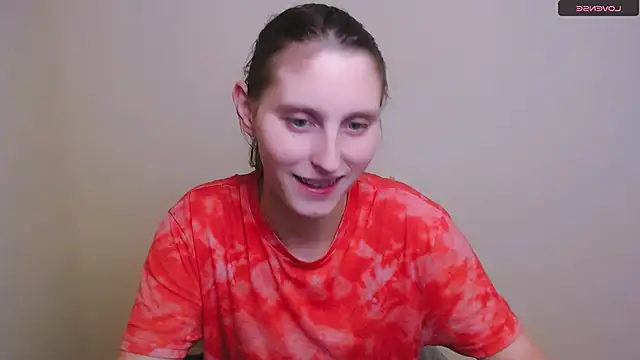 AdrianaRich  online show from February 4, 2025, 9:49 am