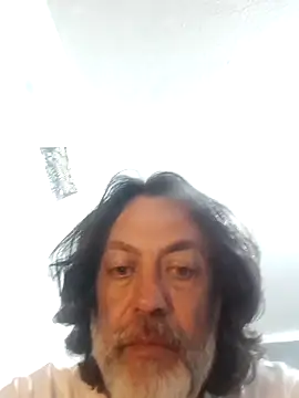 jeans and emma online show from December 20, 2025, 5:58 am