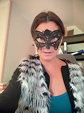 Snapshot of Loveblackzilla chatting on February 28, 2026, 4:08 pm Loveblackzilla online show from February 28, 2026, 4:08 pm