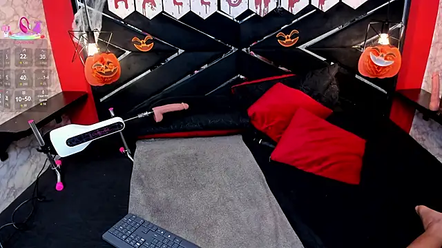 Snapshot of IVISBOUNCYASS chatting on October 6, 2025, 12:24 pm IVISBOUNCYASS online show from October 6, 2025, 12:24 pm